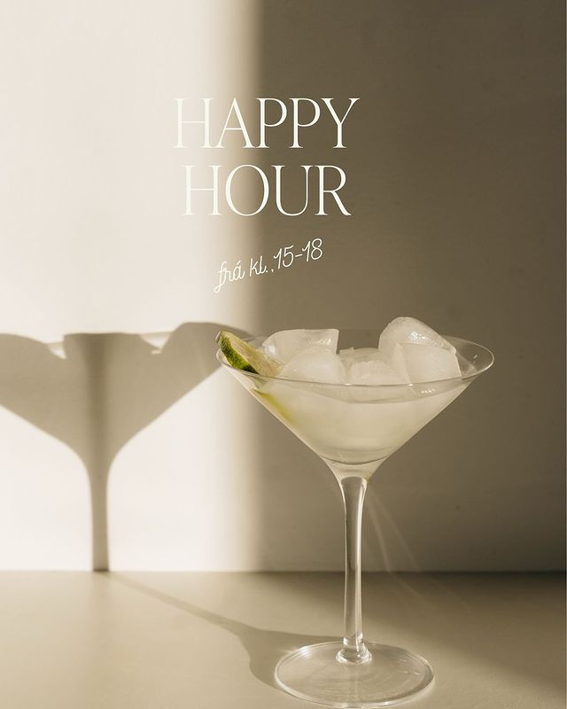 The Hill Hotel Happy Hour