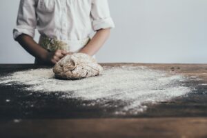 Baking a Konudagur cake in an Icelandic bakery