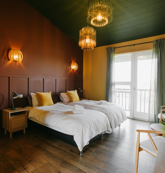 Double/Twin room w. private bathroom